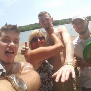 Meet your Posher, Taylor